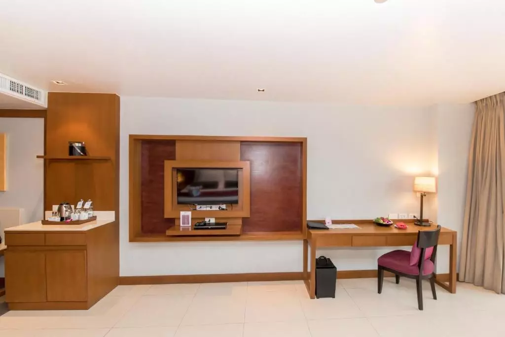 ASHLEE Hub Hotel Patong